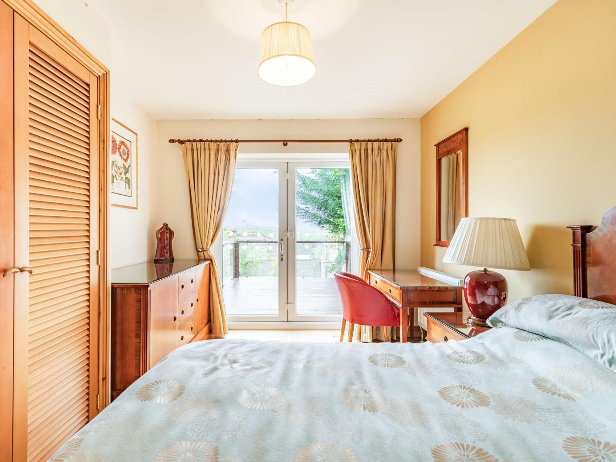 Paradise Cinderford Екстериор снимка